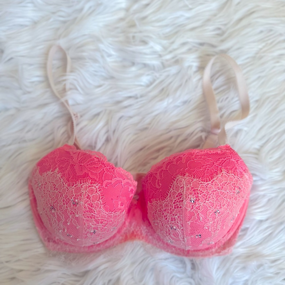 Victoria’s Secret Bra